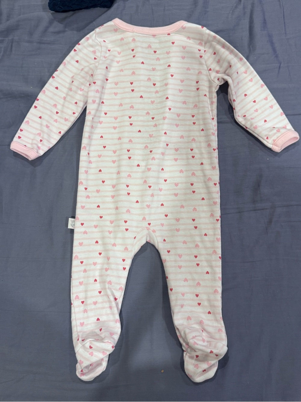 Pink Heart-Print Footed One-Piece for Babies - Picture 3 of 3